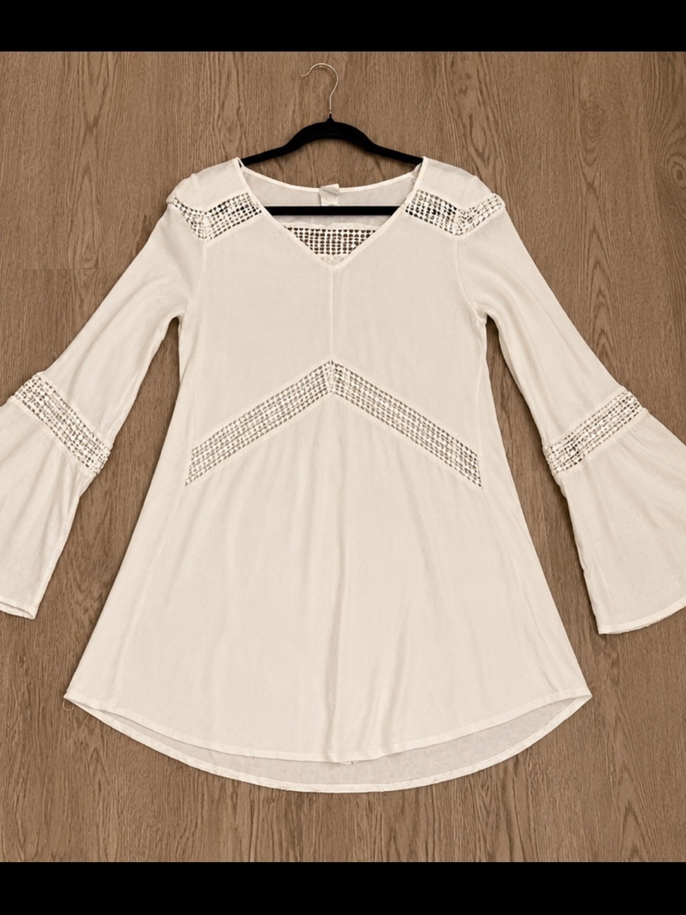 LSPACE Crinkle Dress - Picture 7 of 7